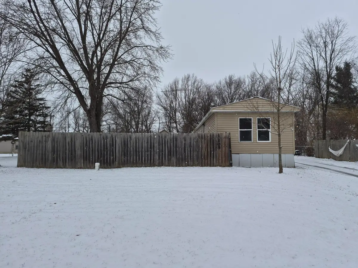 1205 Cherry Lane, Battle Creek, MI 49017 - Image #1