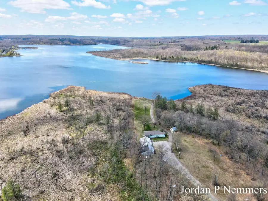 12375 Overlook Drive Ne, Greenville, MI 48838 - #3