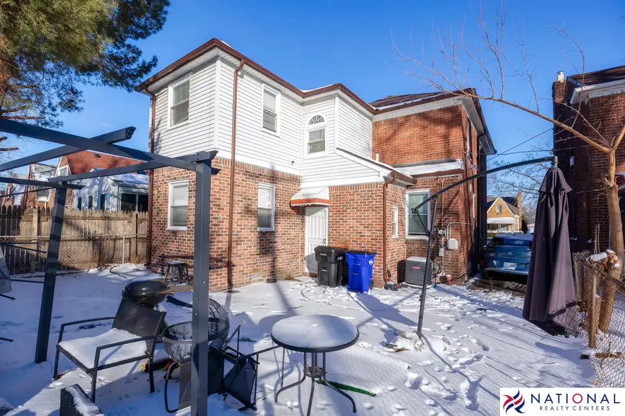 18627 Washburn Street, Detroit, MI 48221 - Image #2