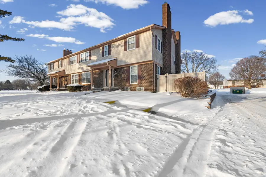 21053 E Glen Haven Circle, Northville, MI 48167 - Image #3