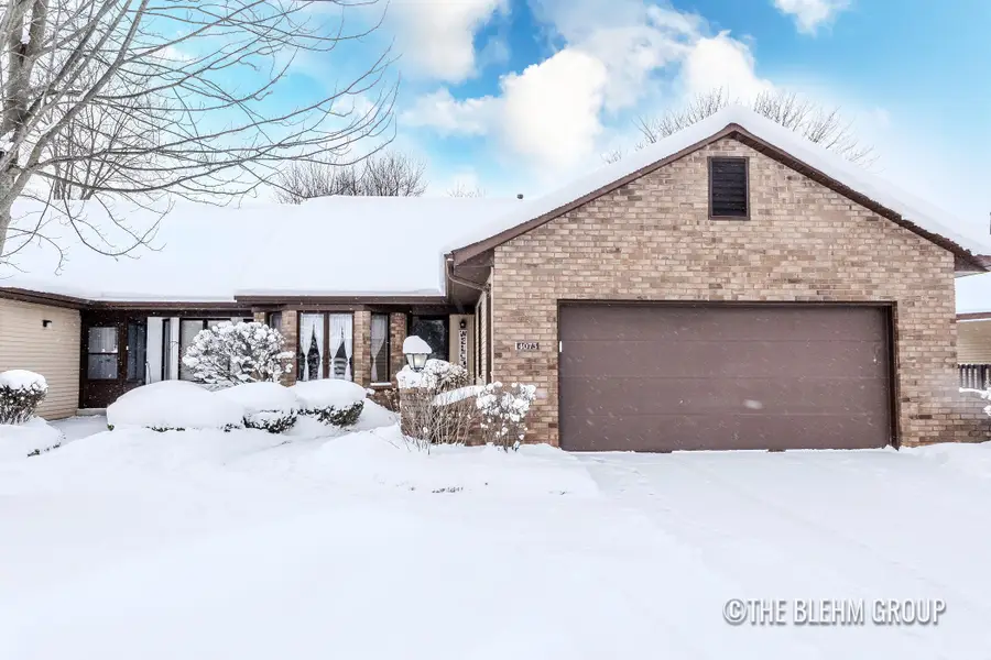4073 Grandview Terrace Sw #15, Grandville, MI 49418 - Image #2