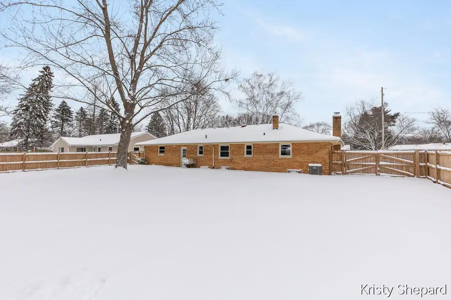 6348 Westchester Street, Portage, MI 49024 - Image #2