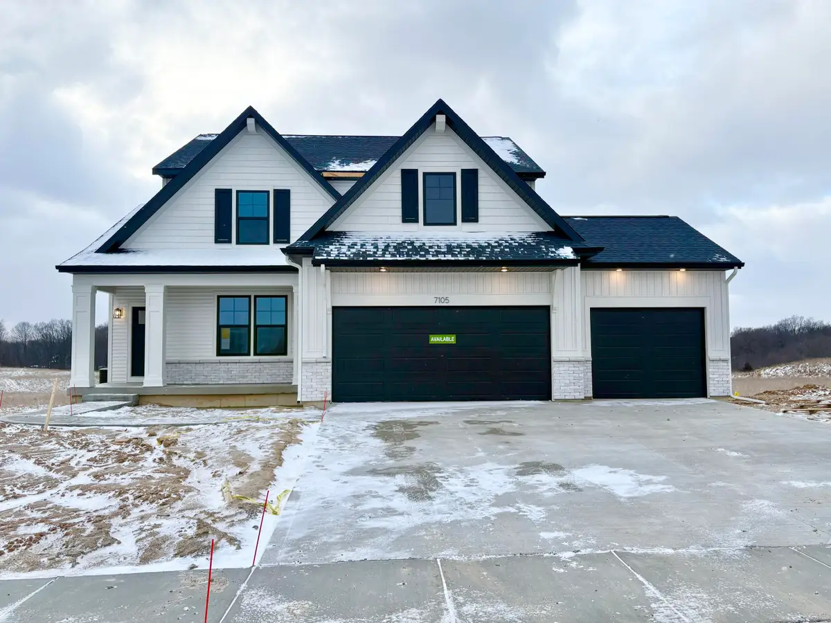 7105 Kettle Dale Avenue Se, Alto, MI 49302 - Image #1