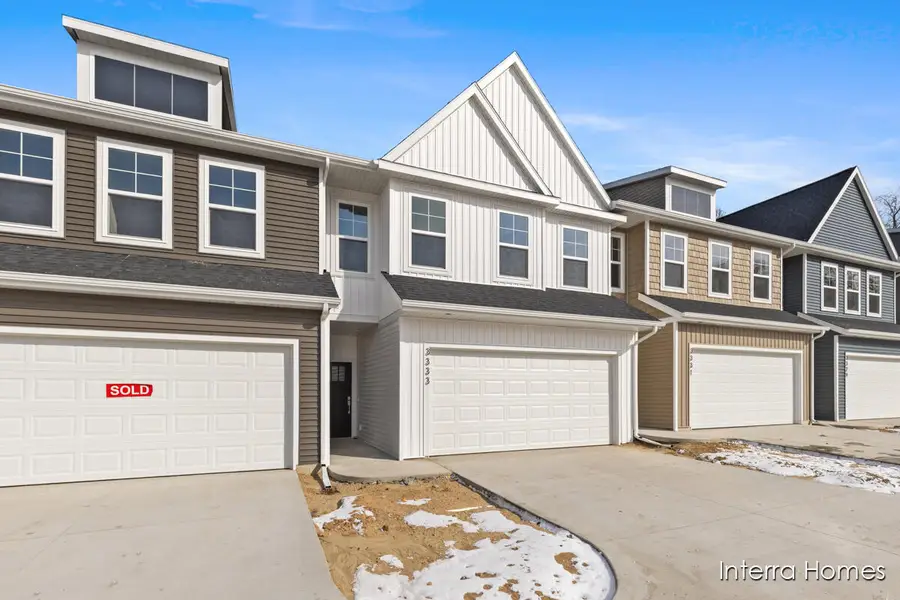 3333 Kings River Street Sw #43, Wyoming, MI 49418 - #2