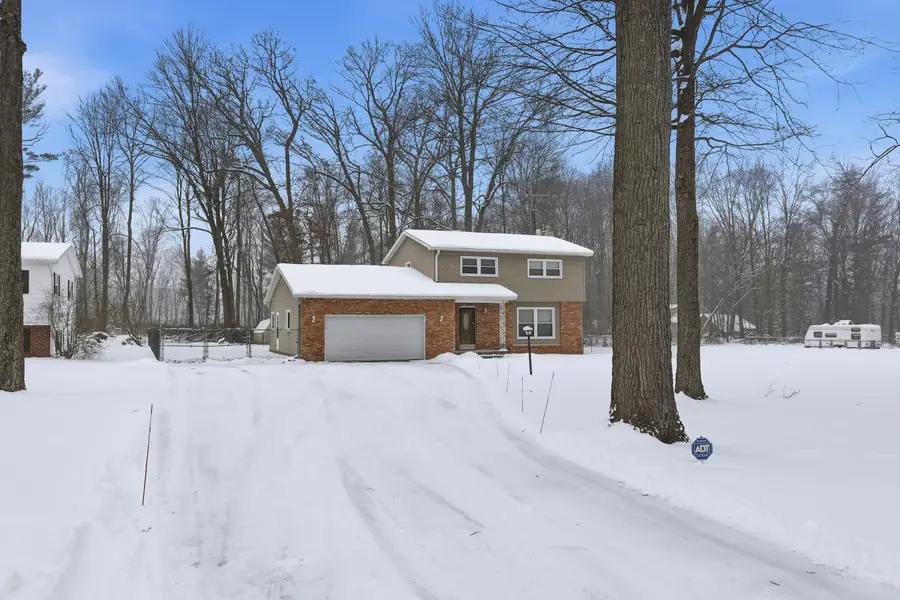 8050 Backus Road, Greenville, MI 48838 - Image #3