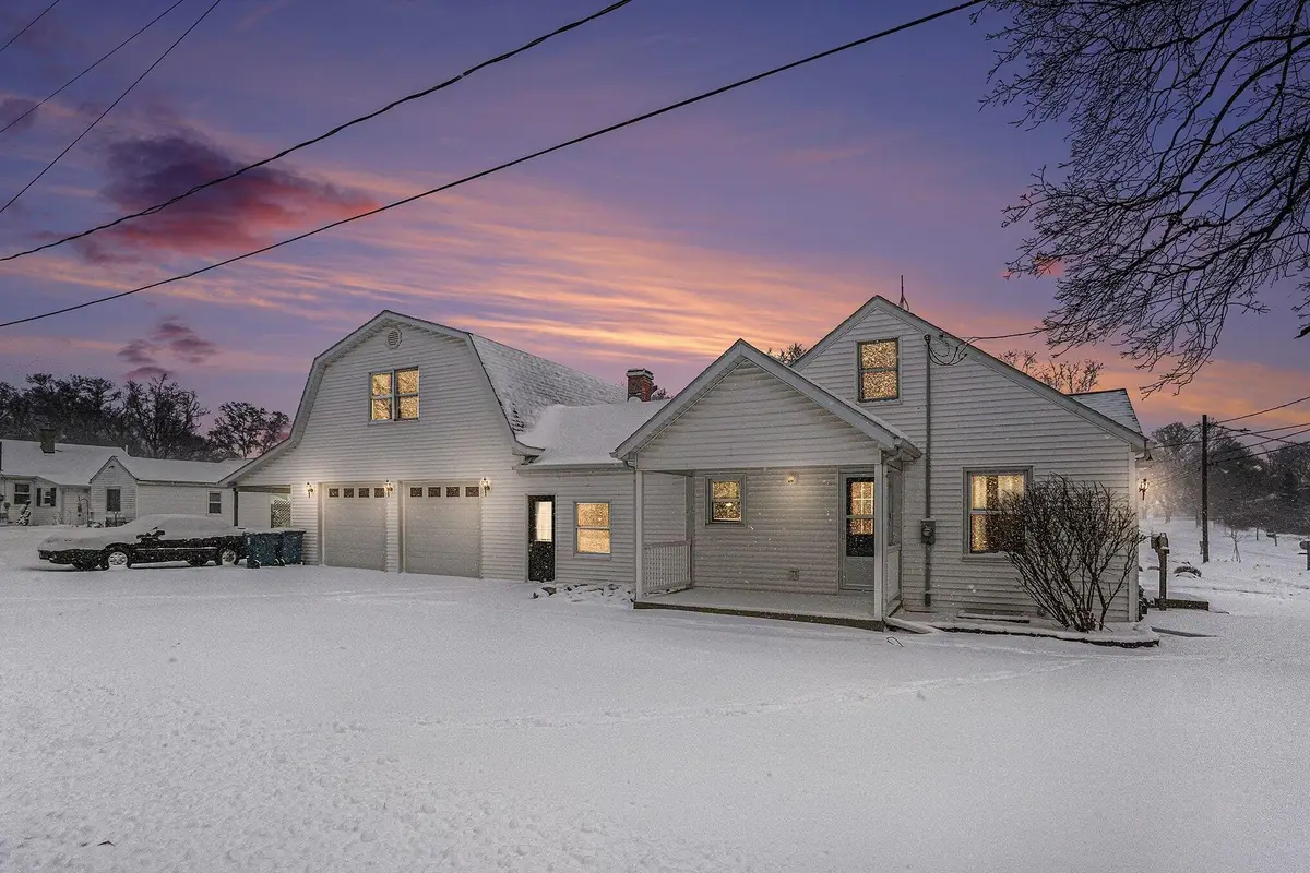 328 Buchanan Avenue, Kalamazoo, MI 49001 - Image #1