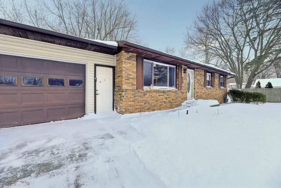 5810 Ridge Road, Stevensville, MI 49127 - Image #2