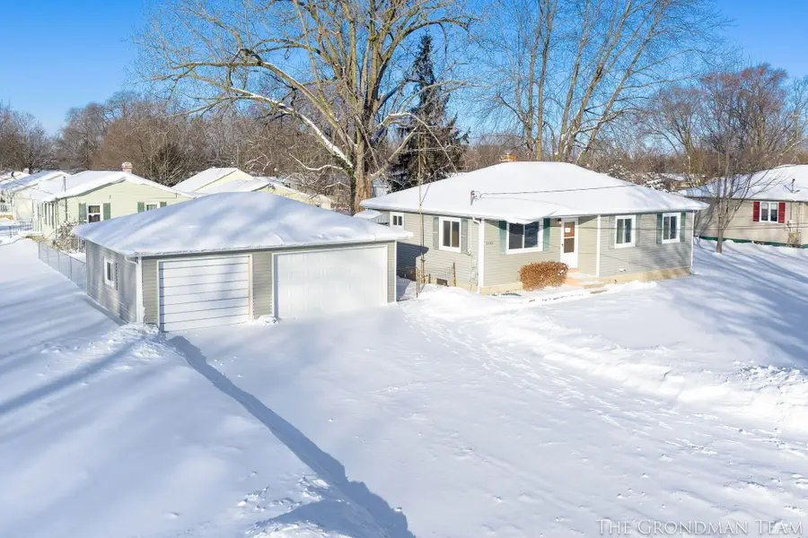 5555 Claudia Avenue Se, Grand Rapids, MI 49548 - Image #3