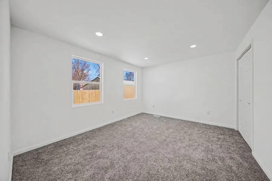 149 Mantle Avenue, Jackson, MI 49202 - #3