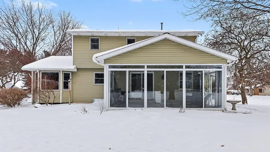 9214 Arrowhead Drive W, Scotts, MI 49088 - Image #2