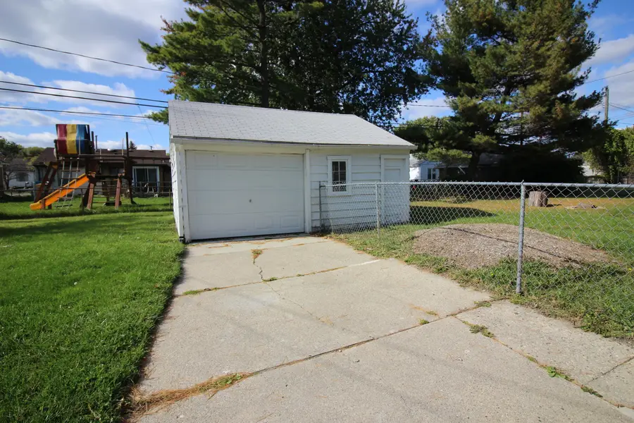 28889 Hillview Street, Roseville, MI 48066 - Image #3