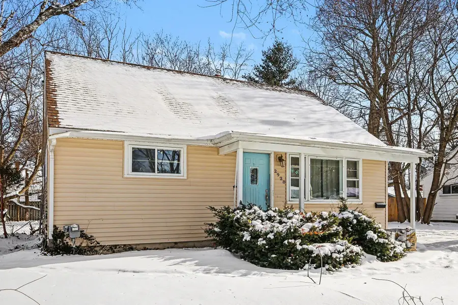 2928 Lafayette Circle, Lansing, MI 48906 - Image #2
