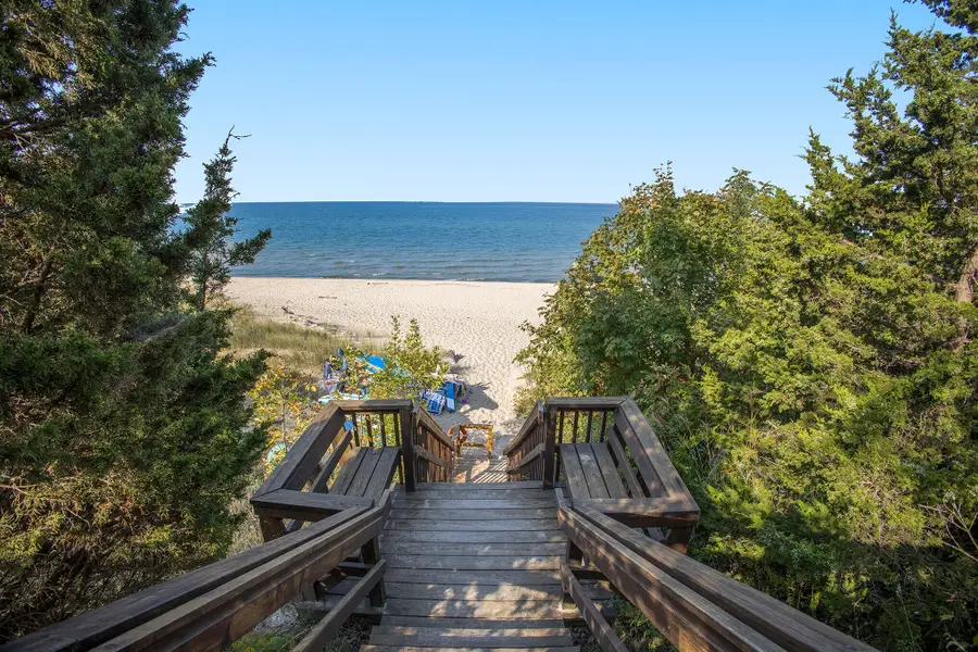 475 Lakeshore Drive, South Haven, MI 49090 - Image #3