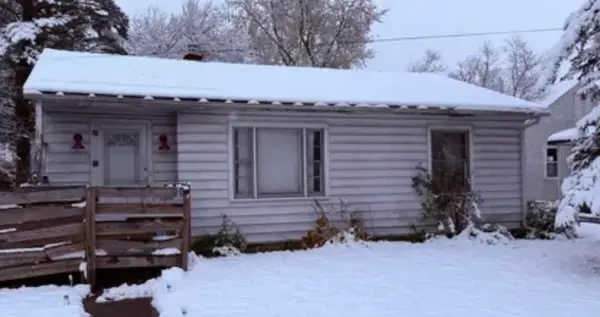 515 East Street, Jonesville, MI 49250