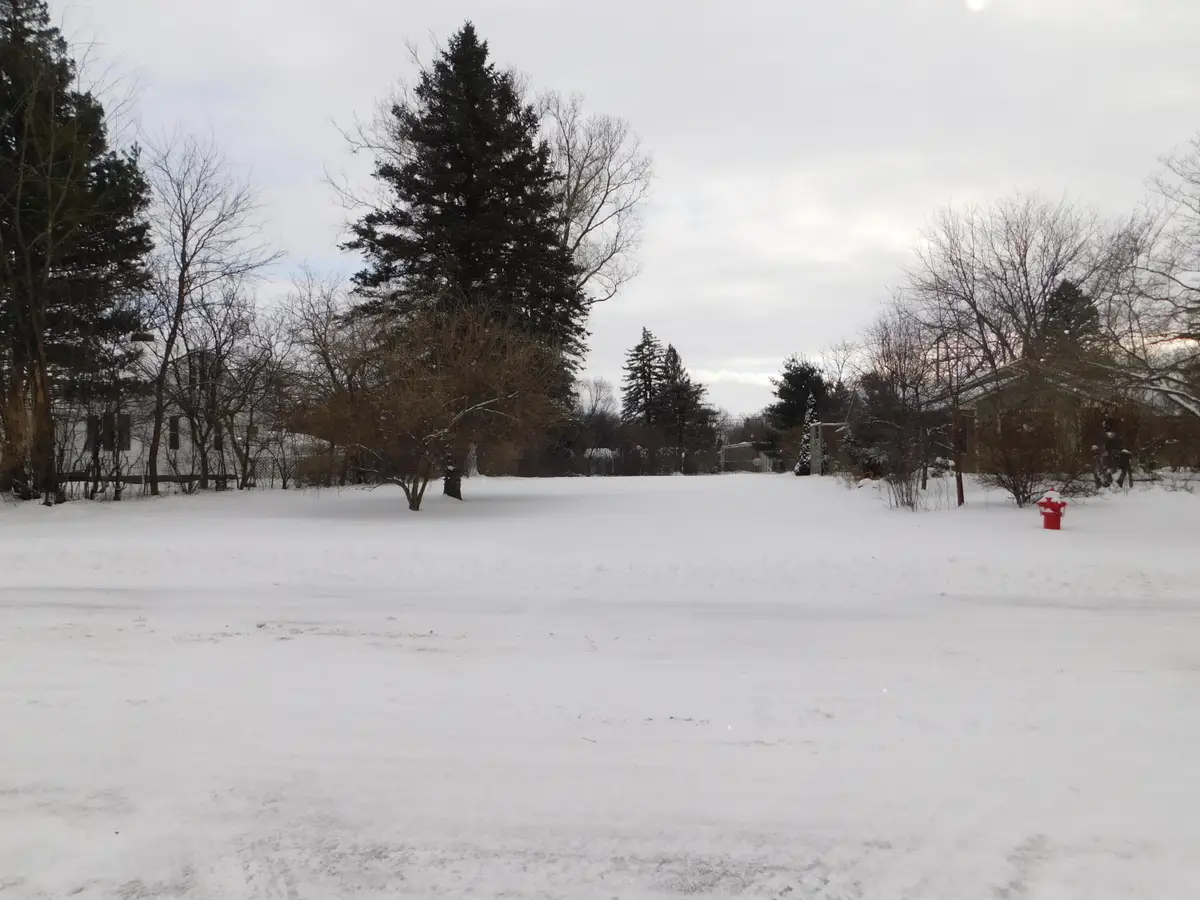 2900 Sharon Drive, Ann Arbor, MI 48108 - Image #1