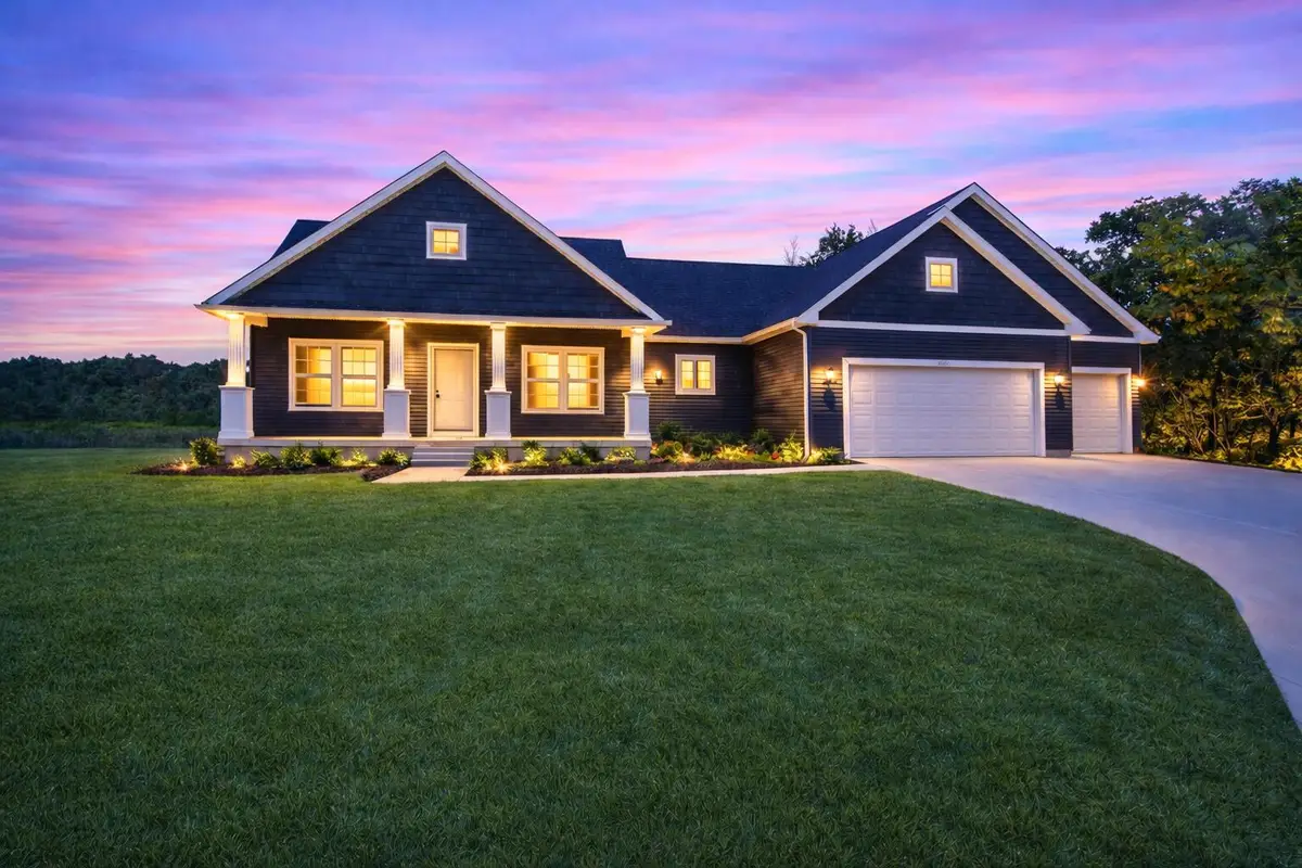 5033 Ikram Oaks Drive, Jackson, MI 49201 - Image #1