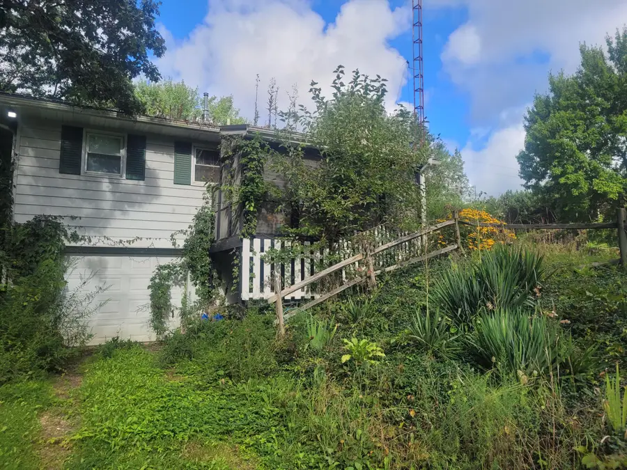 13690 Hutchinson Road, Dowling, MI 49050 - Image #2