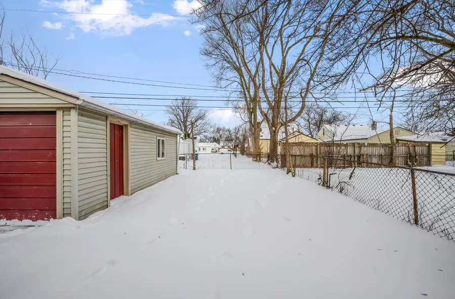 8285 Packard Avenue, Warren, MI 48089 - Image #2