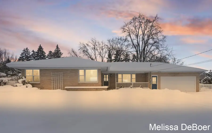 6857 Linden Avenue Se, Cutlerville, MI 49548 - Image #2