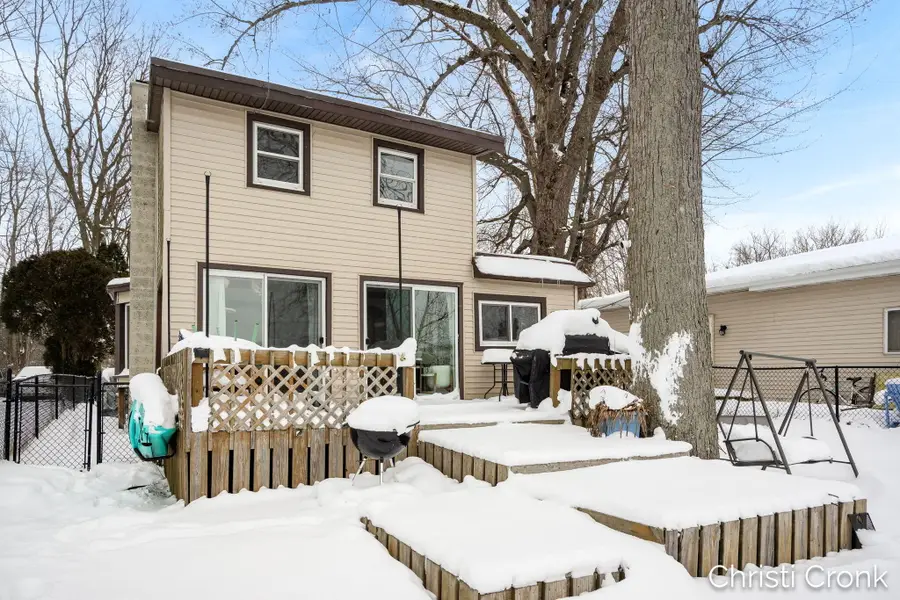 3779 Willow Drive Ne, Grand Rapids, MI 49525 - Image #3