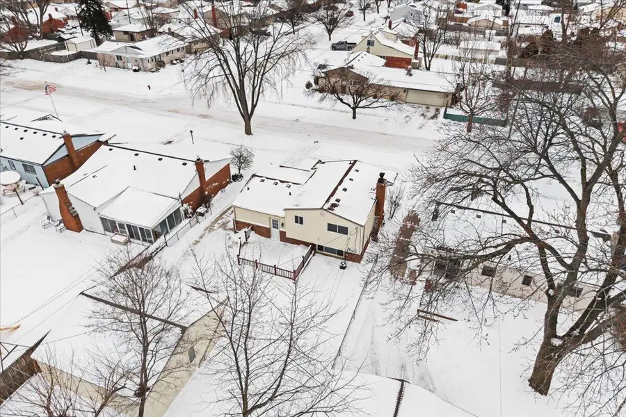 39618 Bart Street, Canton, MI 48187 - Image #3