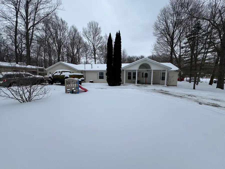 125 Coxon Street, Concord, MI 49237 - Image #2