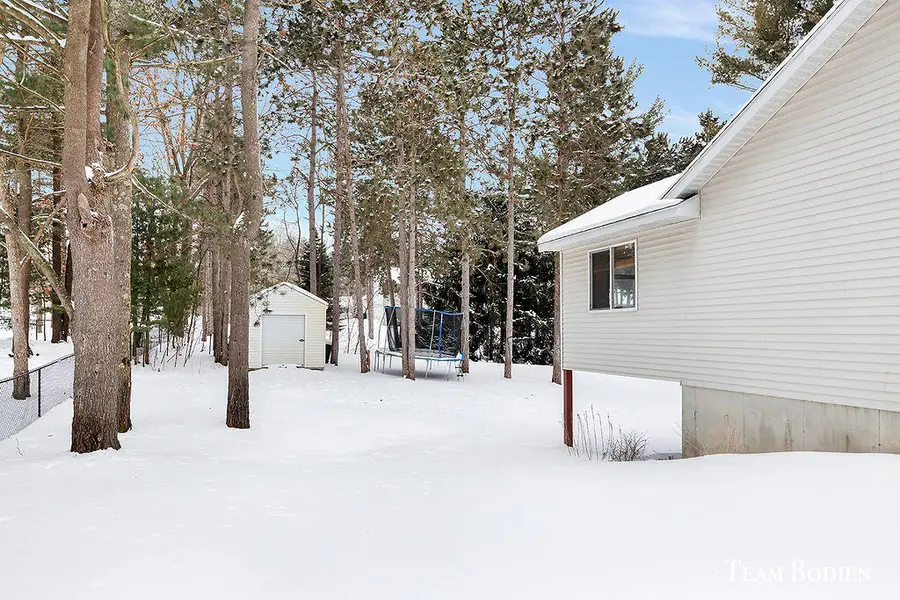 7302 High Timber Drive, Greenville, MI 48838 - Image #3