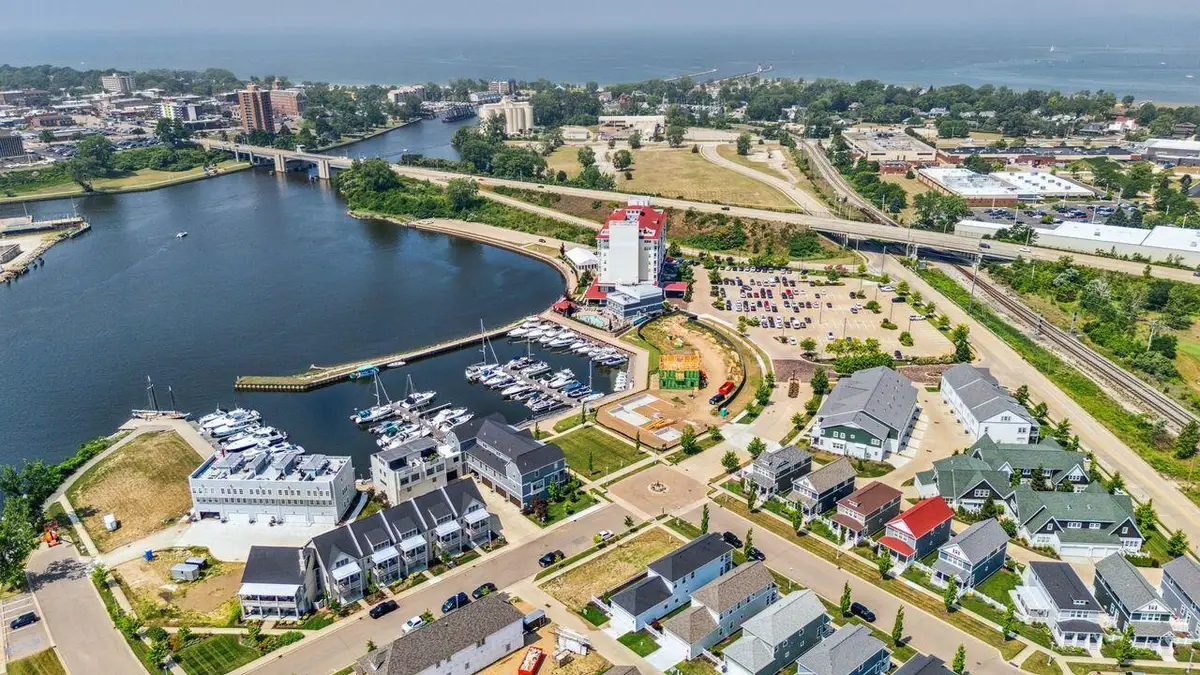 800 Whitwam Drive #Slip 14, Saint Joseph, MI 49085 - Image #1