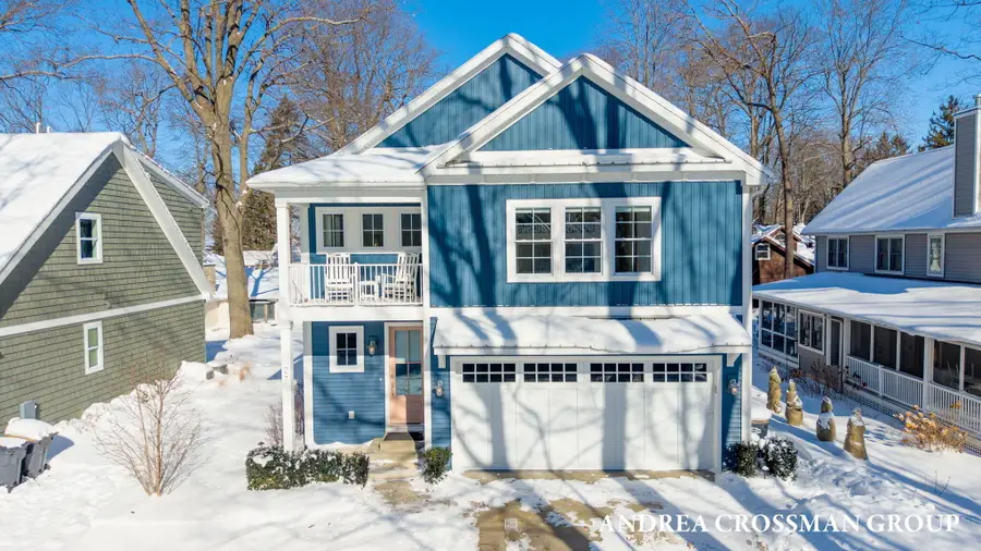 27 Third Street, South Haven, MI 49090 - Image #2