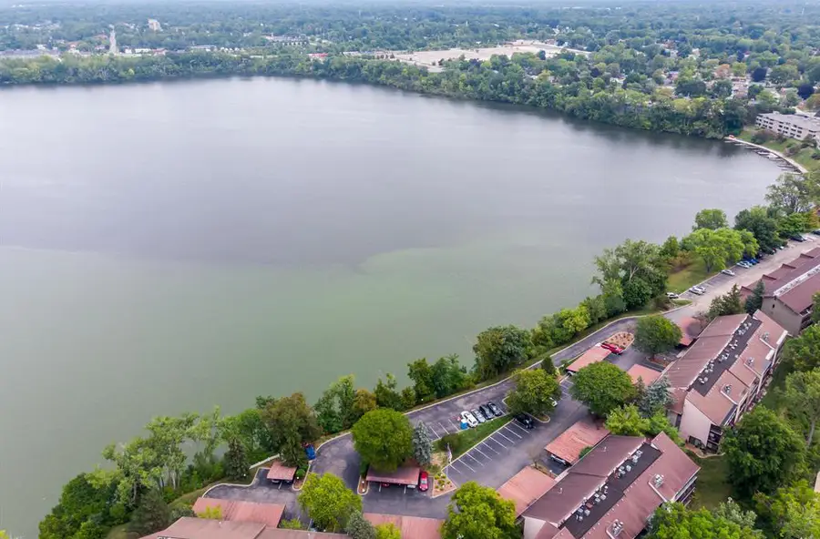 550 Cliffs Drive, Ypsilanti, MI 48198 - Image #2