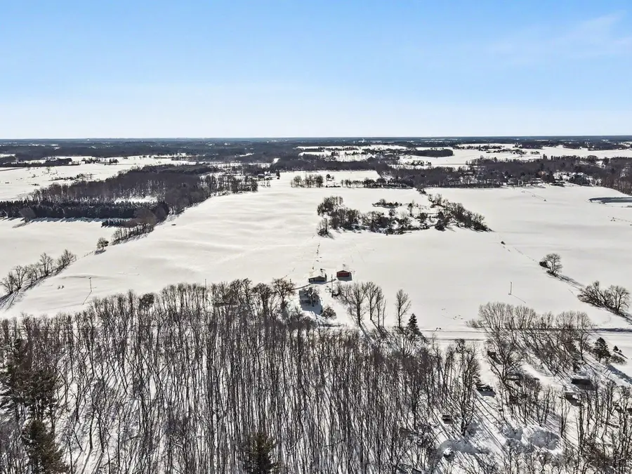 6056 W 16th Street, Fremont, MI 49412 - #2