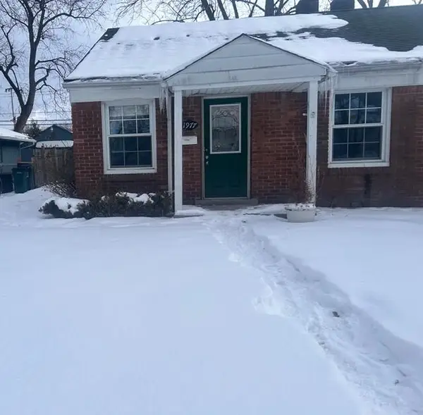 1977 Princeton Road, Berkley, MI 48072