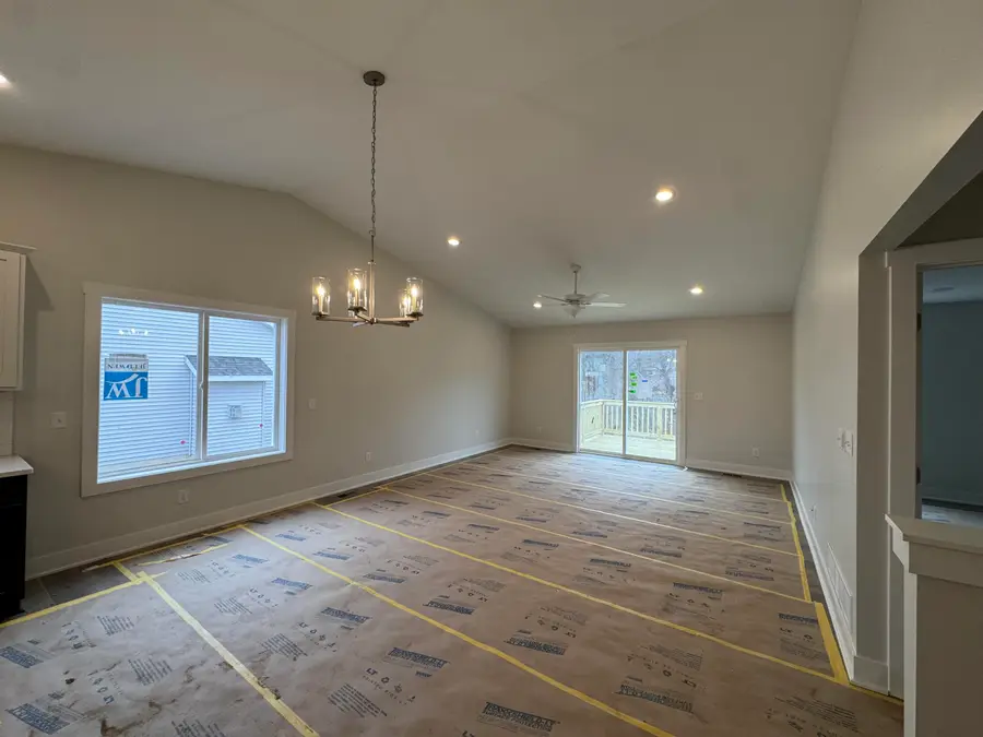 1571 N Village Circle, Kalamazoo, MI 49009 - #3