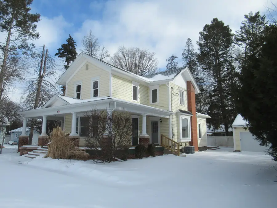 114 S Lakeview Street, Sturgis, MI 49091 - #2