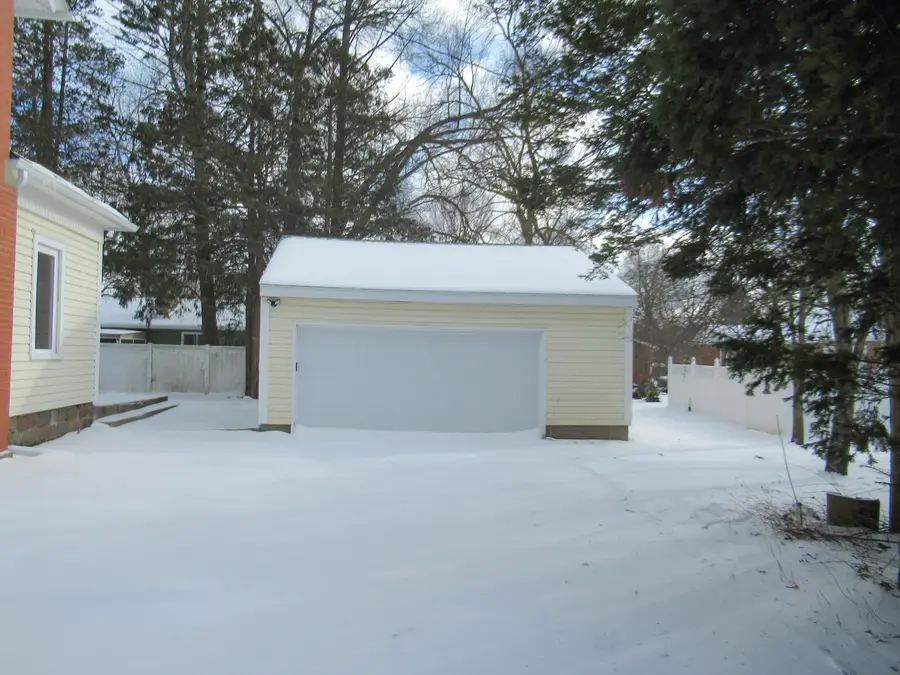 114 S Lakeview Street, Sturgis, MI 49091 - #3