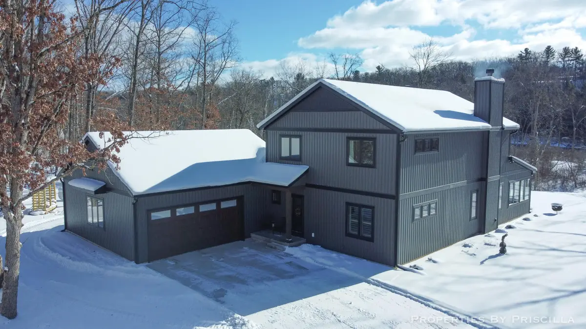 3008 E Upper Field Trail, Newaygo, MI 49337 - #1