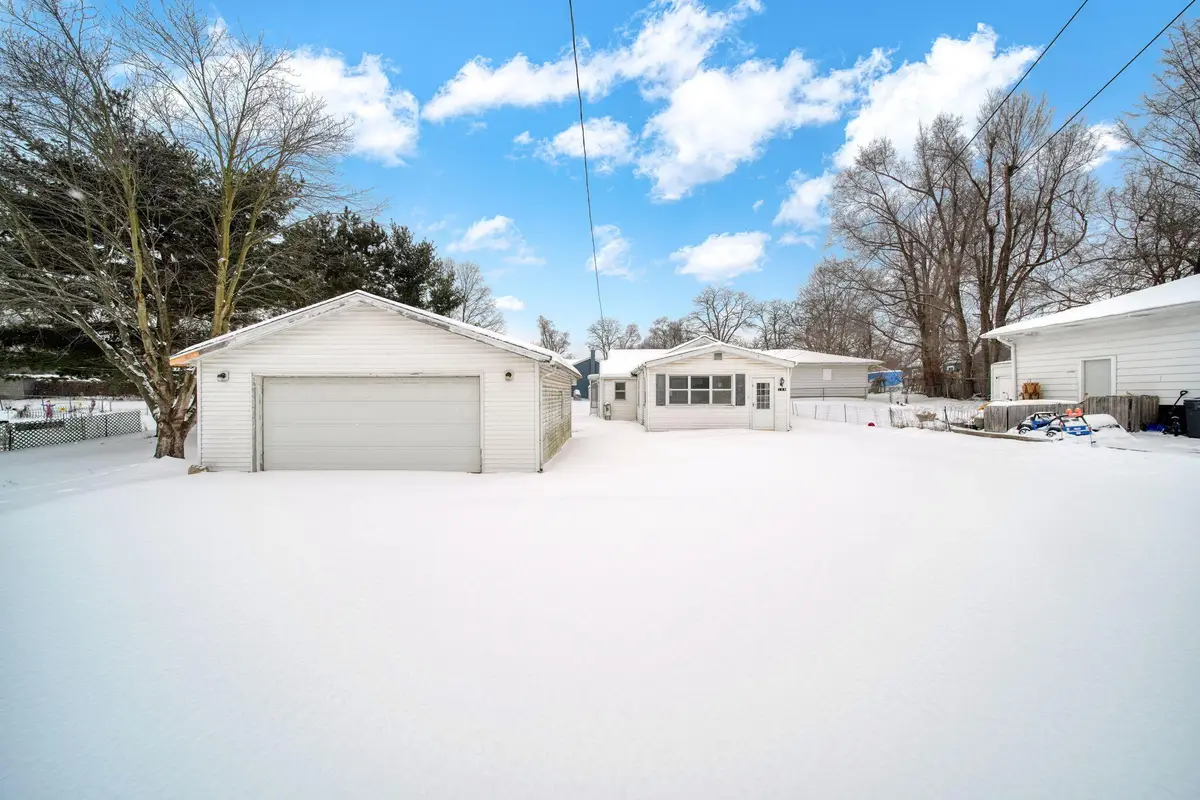 108 Bagg Avenue, Jackson, MI 49203 - Image #1