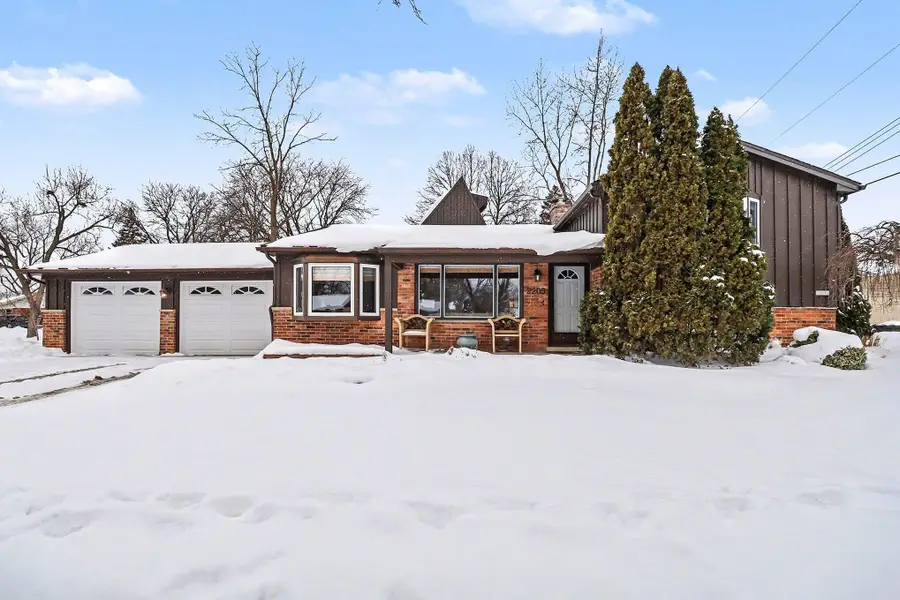 2205 Runnymede Boulevard, Ann Arbor, MI 48103 - Image #3