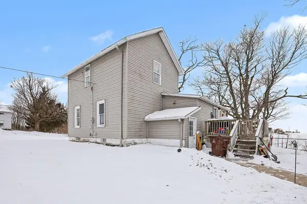5947 E State Road, Hastings, MI 49058