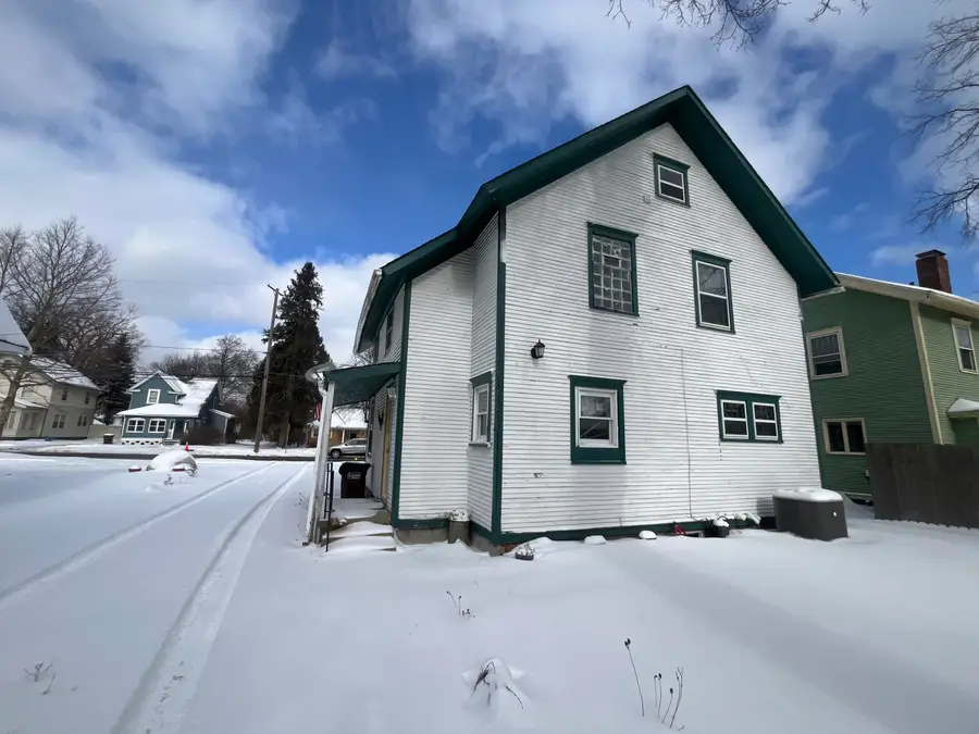 709 Griswold Street, Jackson, MI 49203 - #2