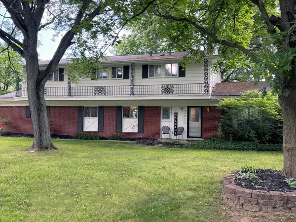 29011 Glenarden Street, Farmington Hills, MI 48334