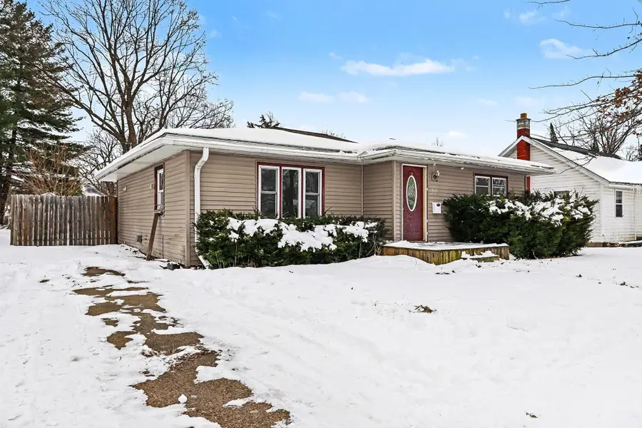 505 N 4th Street, Sturgis, MI 49091 - #3