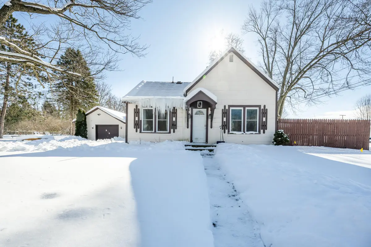216 Elmwood Street, Hartford, MI 49057 - Image #1
