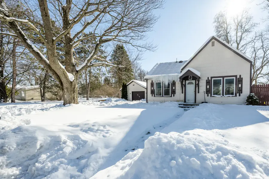 216 Elmwood Street, Hartford, MI 49057 - Image #3