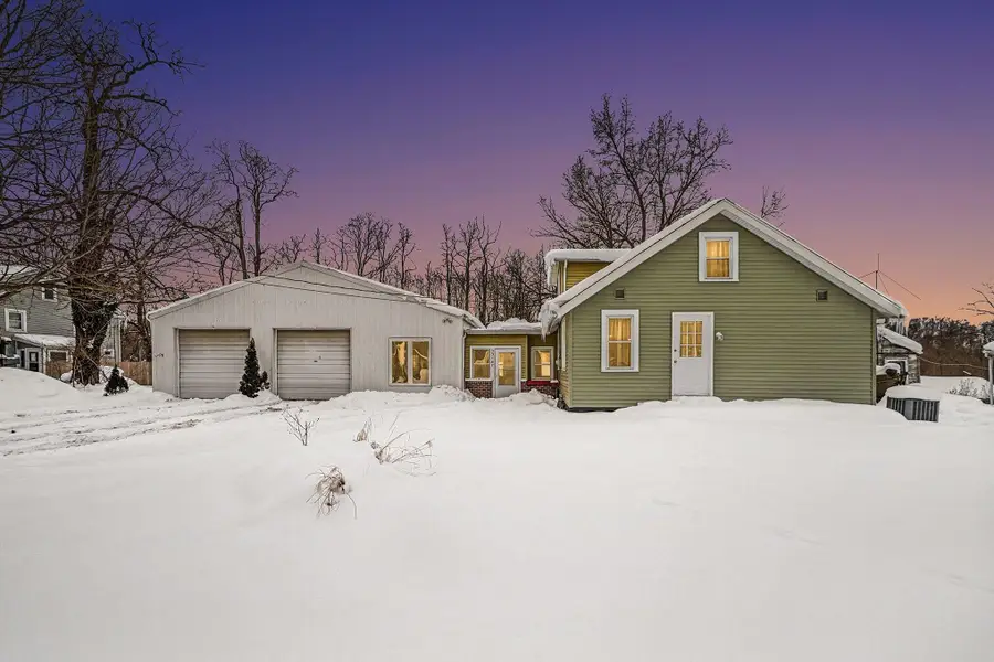 33187 Pokagon Highway, Niles, MI 49120 - #2