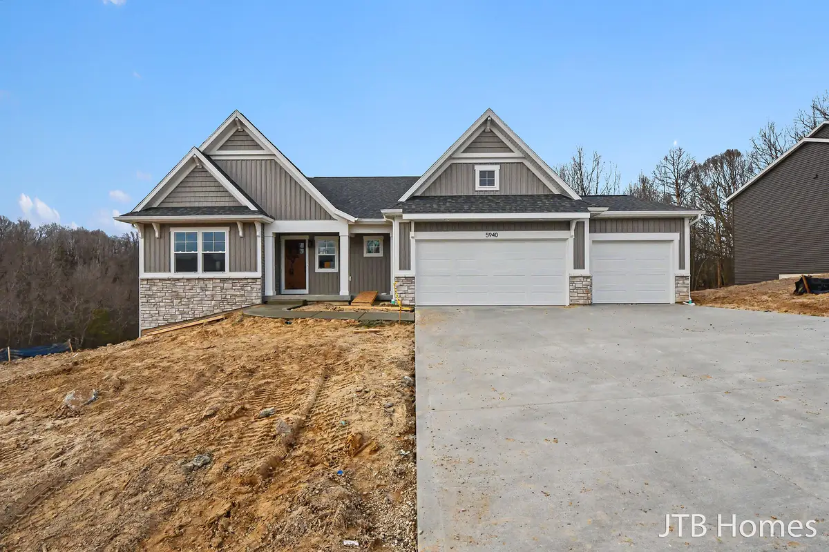 5940 Valley Point Drive Se, Caledonia, MI 49316 - #1
