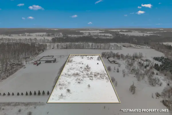 9059 Kellogg Drive, Reading, MI 49274