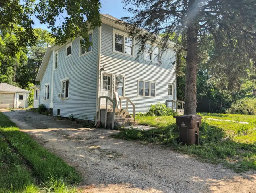 525 E Pine Road, Edmore, MI 48829 - #2