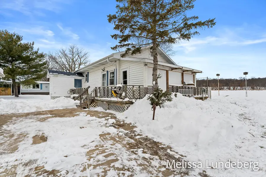 11601 Van Lopik Avenue, Grand Haven, MI 49417 - Image #3