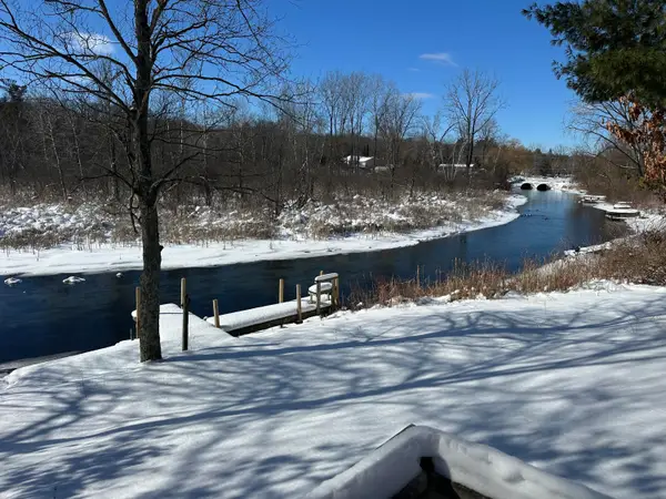 13794 Keiber Road Ne, Greenville, MI 48838